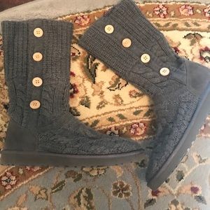Uggs sweater boots